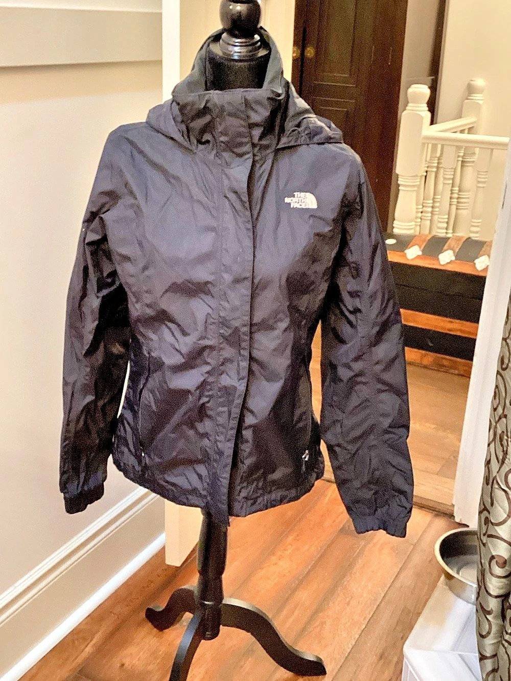 The North Face Black Lightweight Jacket Size Medium